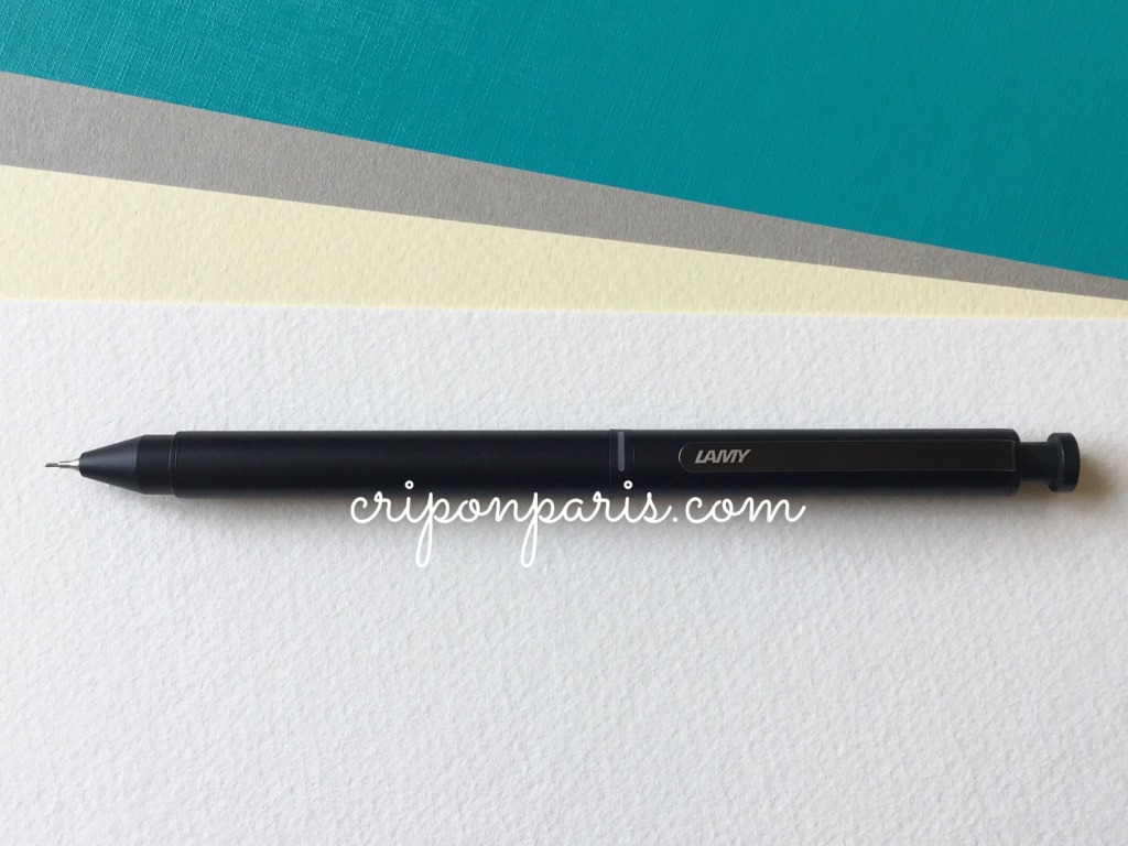 ラミーの多機能ペン、stトライペンの黒